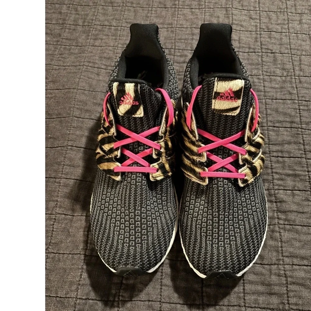 Adidas UltraBoost Animal Print Running Shoes Pink Accents Knit Athletic Sneakers